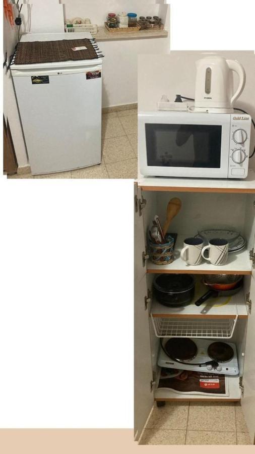 The Little Dorm And Beer Apartamento Arad Exterior foto